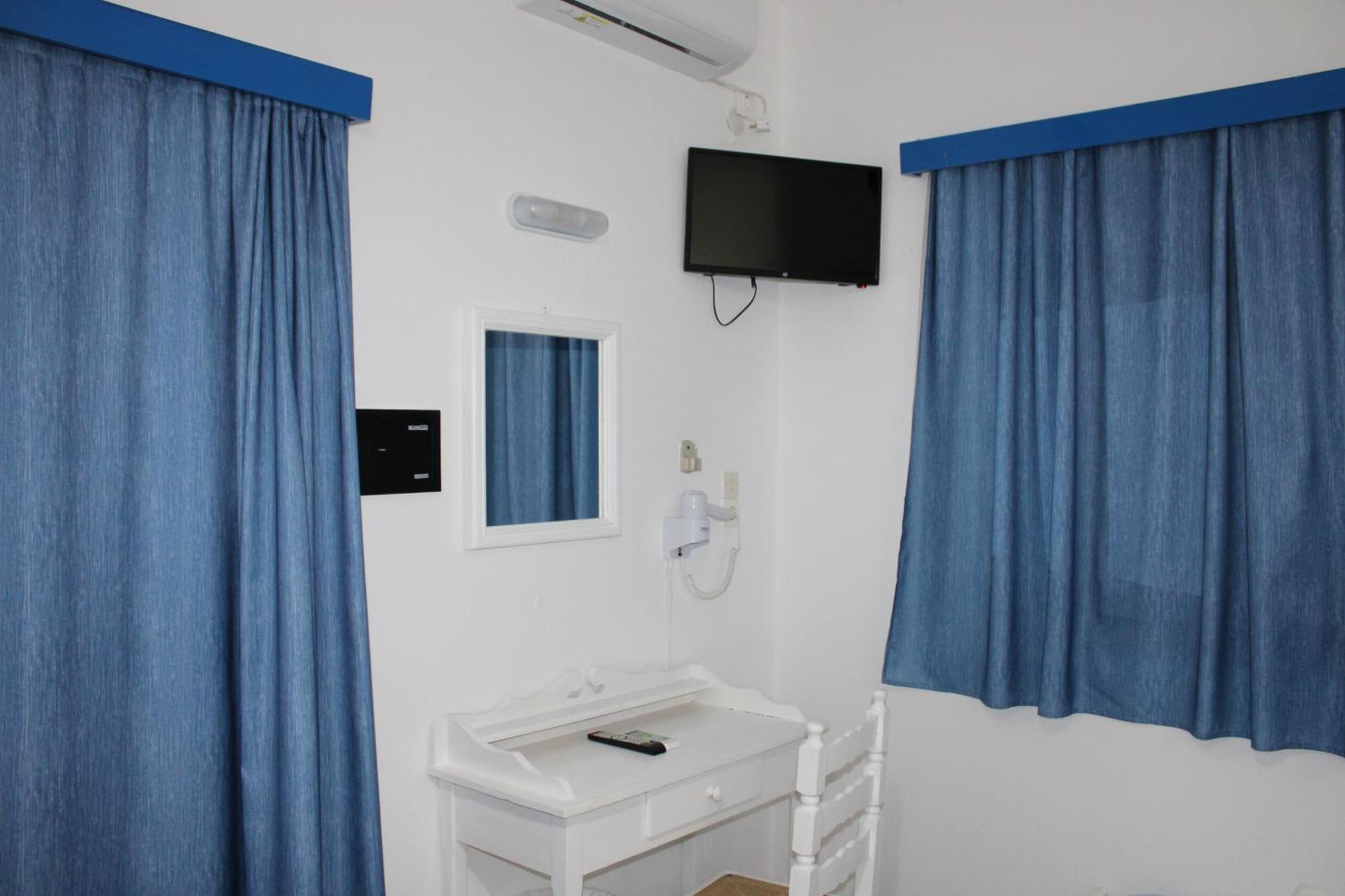 The Three Anchors Rooms Emporio  Dış mekan fotoğraf